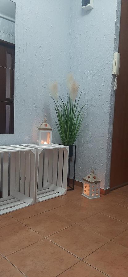 Flowers Apartament Apartment Pila Exterior photo